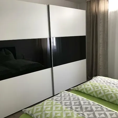 Apartment City Apartment *